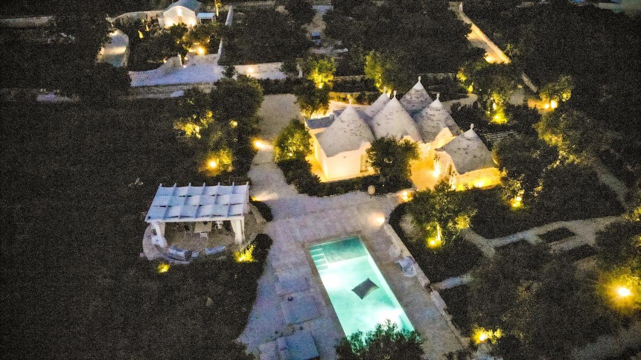 הוילה אלברובלו Trulli Ad Maiora מראה חיצוני תמונה