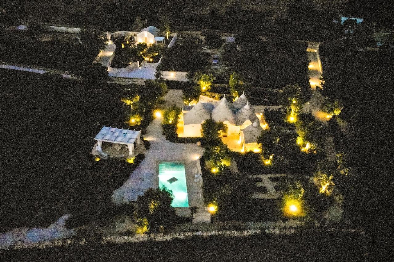 הוילה אלברובלו Trulli Ad Maiora מראה חיצוני תמונה