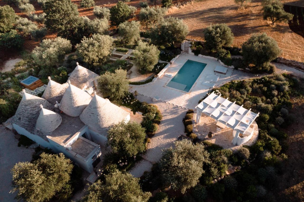 הוילה אלברובלו Trulli Ad Maiora מראה חיצוני תמונה