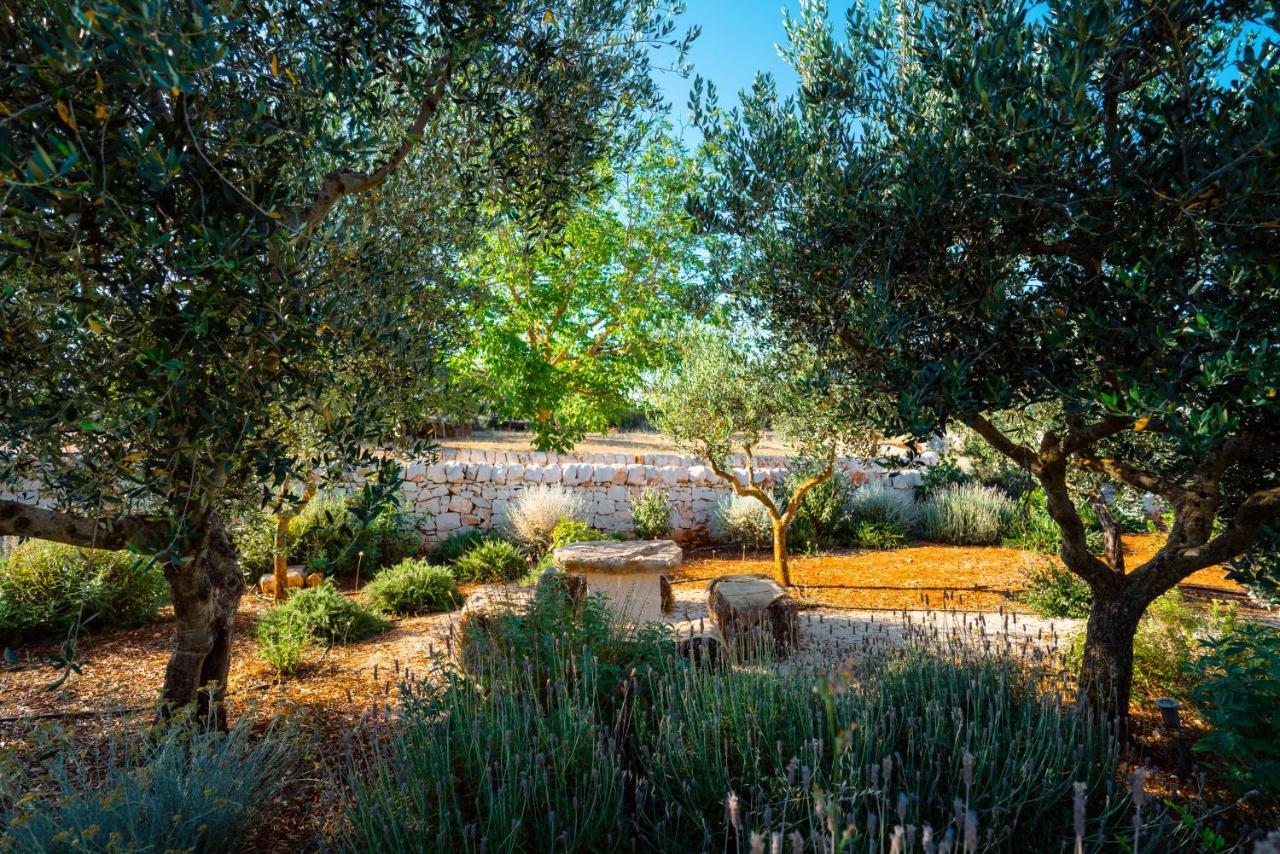 הוילה אלברובלו Trulli Ad Maiora מראה חיצוני תמונה